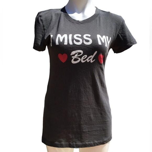 Wildfox Miss My Bed Gray Tee Shirt Size Small - Picture 1 of 6